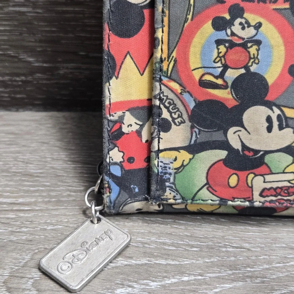 Nicole Miller Walt Disney Gallery Vintage Mickey Mouse Crossbody Wallet Bag